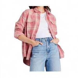 Old Navy Women’s “The Boyfriend Shirt” in Antique Coral Flannel- Size XL